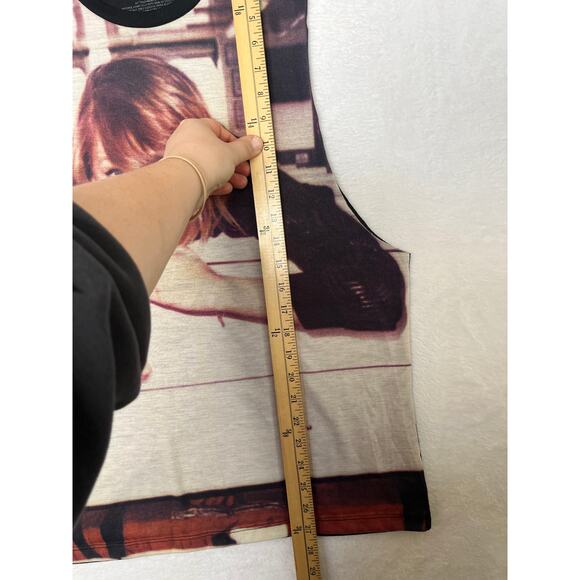 RARE Taylor Swift 1989 Era Official Merch Muscle Tank Top Music Swifties sz XL - Picture 4 of 5